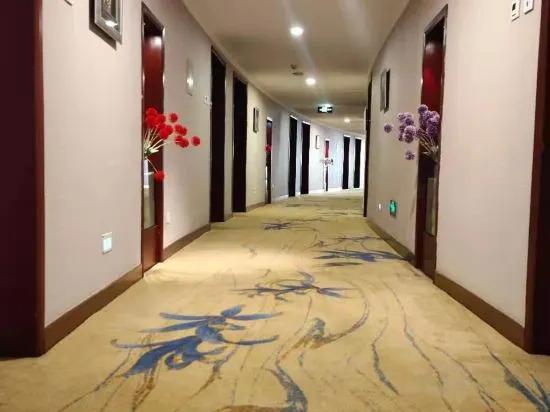 Ордос: Dongda Holiday Hotel