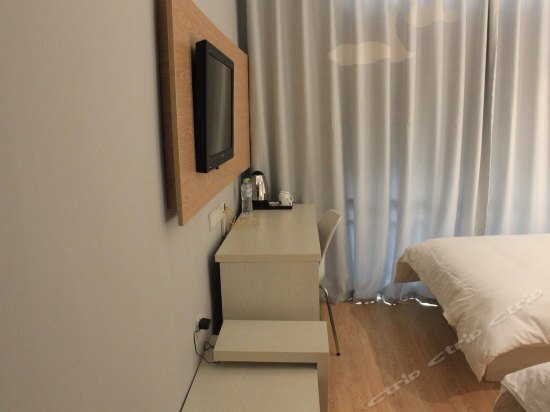 Нинбо: Motel 168 Hotel