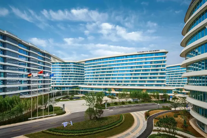 Шанхай: The Qube Hotel Shanghai Hongqiao