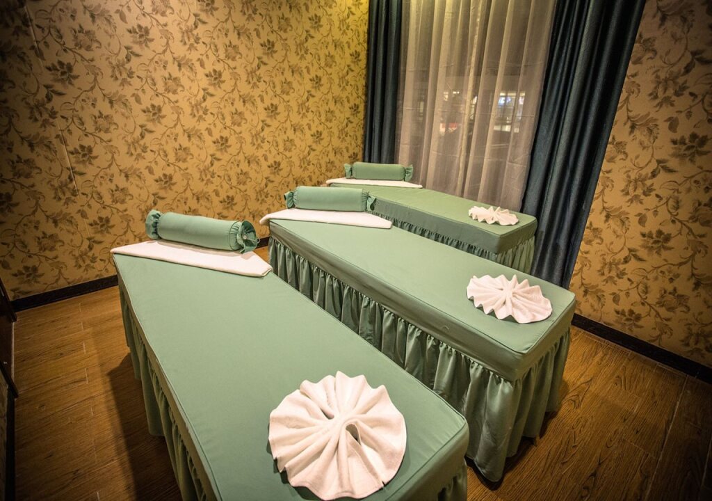 Шанхай: Shanghai Fuyue Hotel