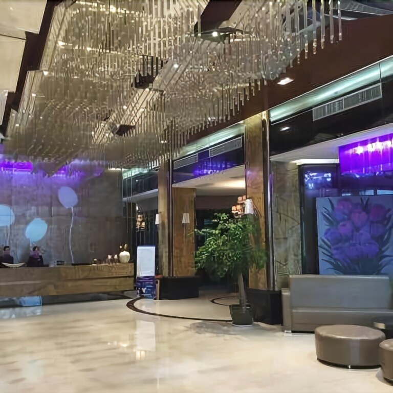 Бэйхай: Tulips International Hotel