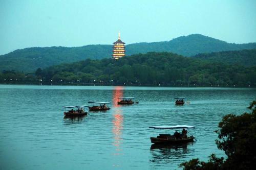 Ханчжоу: Hangzhou Shiyu Home Stay