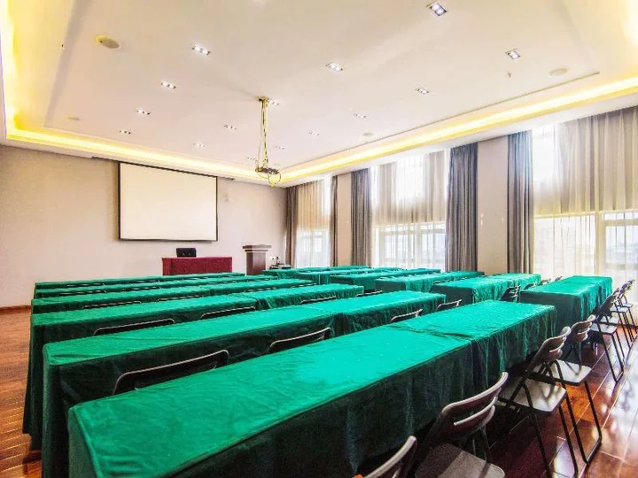 Чунцин: Ibis Chongqing Beibei