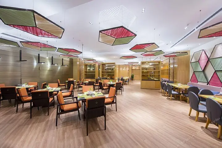 The QUBE Hotel Jingzhou — фото 4