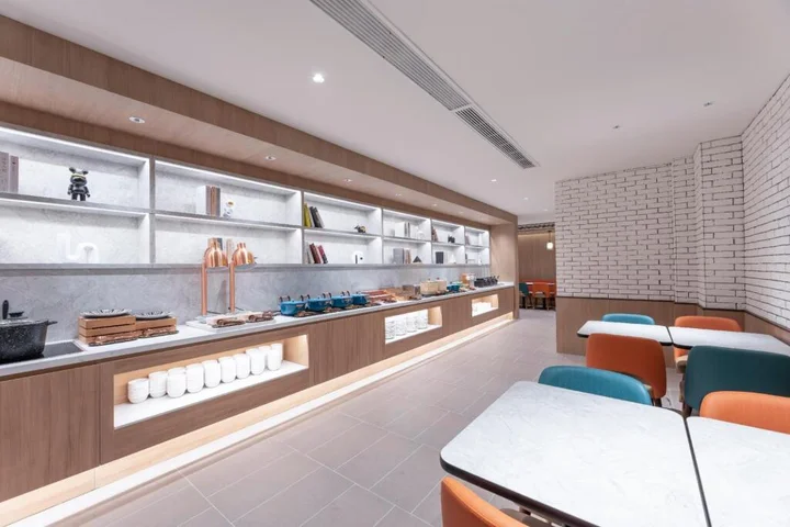 Ляньюньган: HanTing Hotel (Lianyungang Xugou Seafood City)