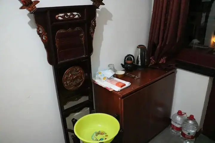 Цзиньчжун: Pingyao Dechang Folks Inn