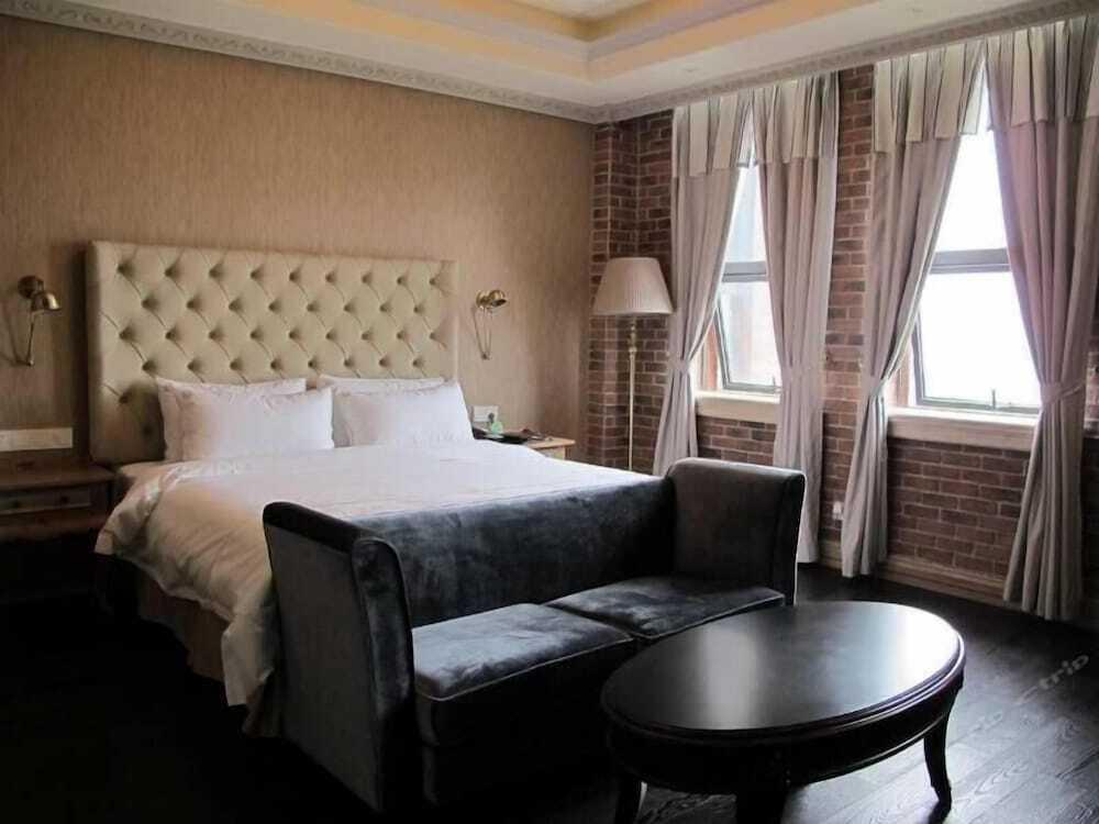 Ухань: Harvest International Hotel