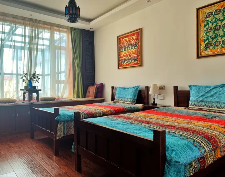 Шангри-Ла: Shangri-la Linglong Inn