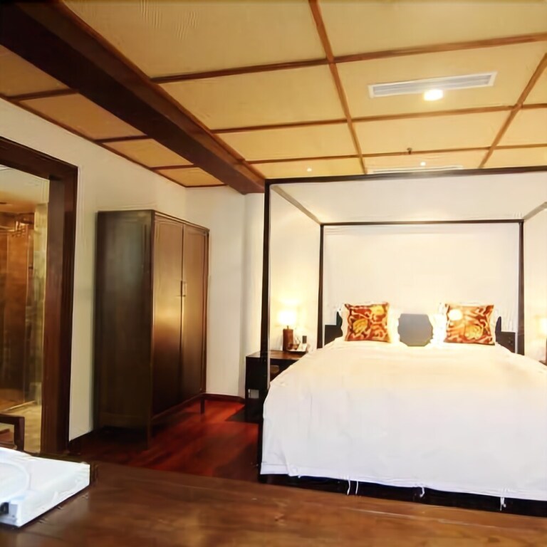 Чунцин: Chongqing Nanping Wanda Meihua Courtyard