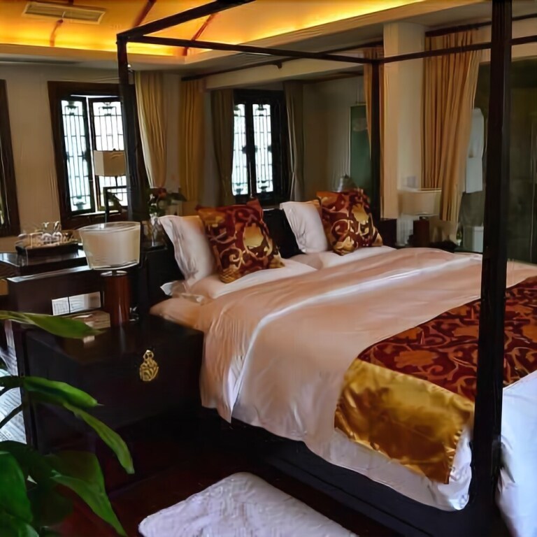 Чунцин: Chongqing Nanping Wanda Meihua Courtyard