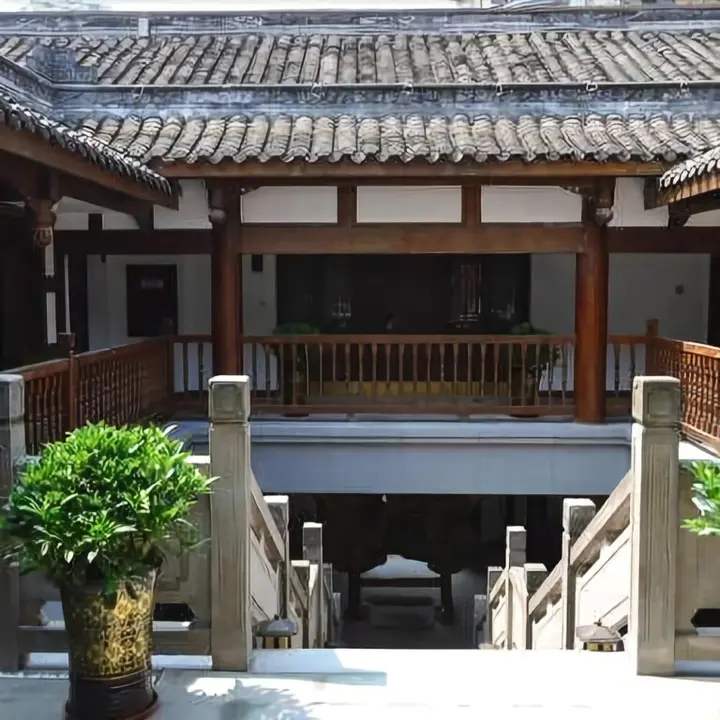 Чунцин: Chongqing Nanping Wanda Meihua Courtyard