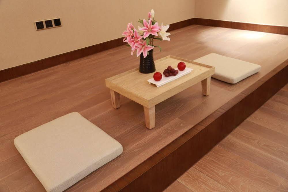 Дунъян: Veegle Resort Hengdian