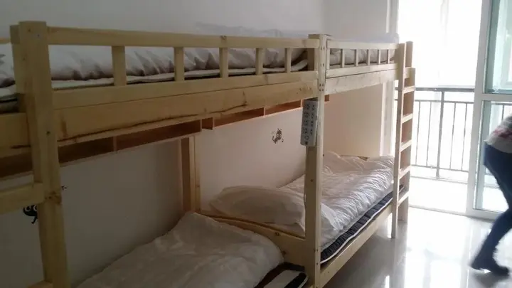 Чжэнчжоу: Wutongshu Youth Hostel