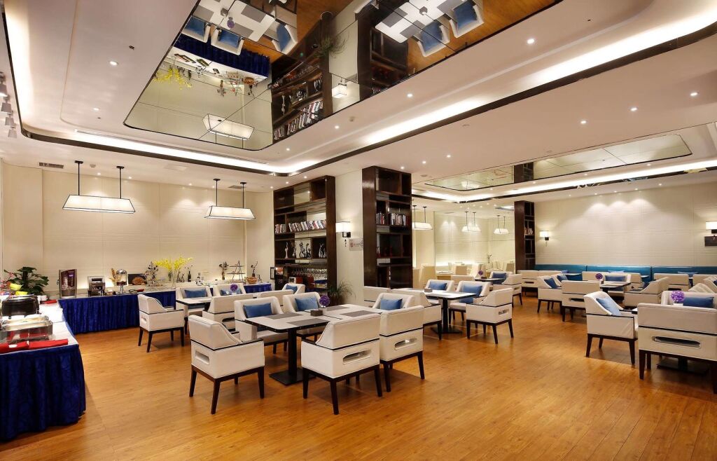 Ухань: Ramada Encore Wuhan