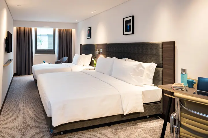 Коулун: Camlux Hotel