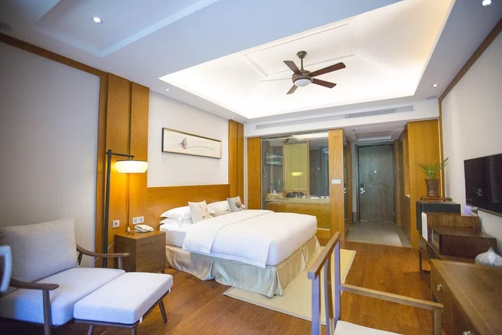 Тайчжоу: Jiuxi Cloud Valley Hotel