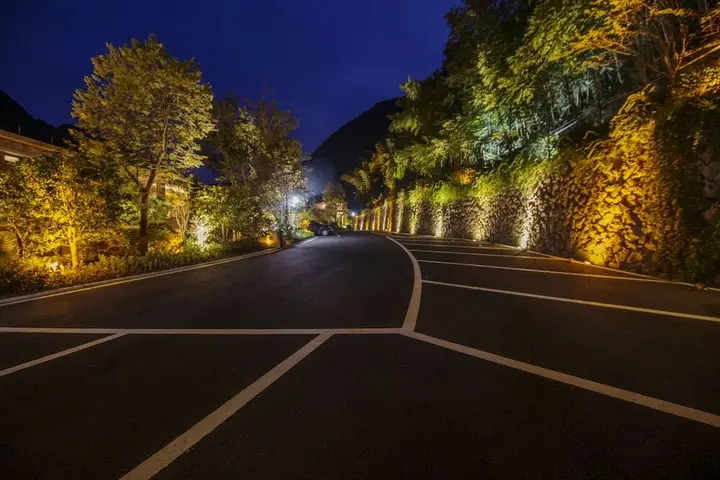 Тайчжоу: Jiuxi Cloud Valley Hotel