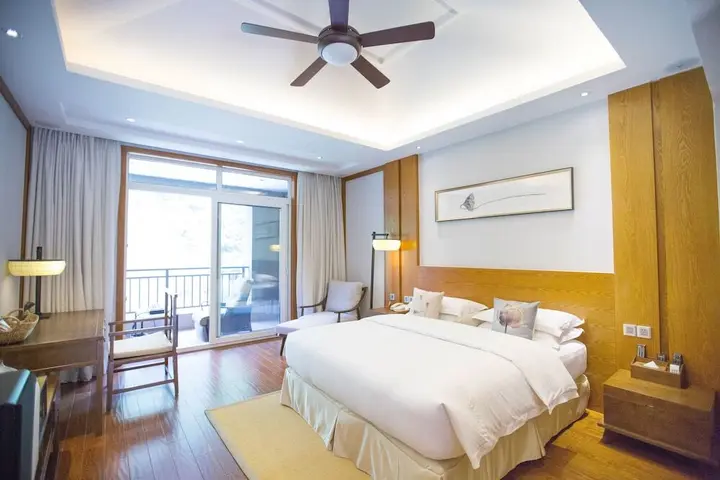 Тайчжоу: Jiuxi Cloud Valley Hotel
