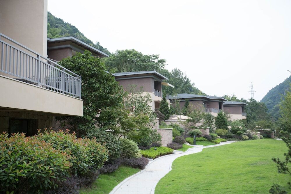 Тайчжоу: Jiuxi Cloud Valley Hotel