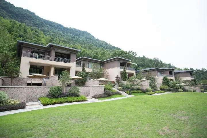 Тайчжоу: Jiuxi Cloud Valley Hotel