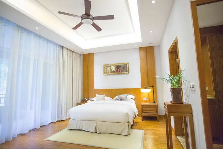 Тайчжоу: Jiuxi Cloud Valley Hotel