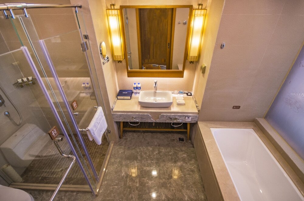 Чичжоу: Jiuhuashan Rongxi Manor Hot Spring Hotel