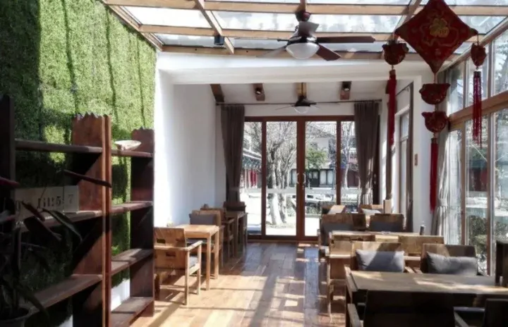 Chuxiong: Chuxiong Courtyard China Theme Hostel