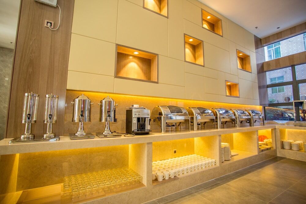 Хойчжоу: Yishang Hotel Huizhou Danshui High-speed Rail South Station
