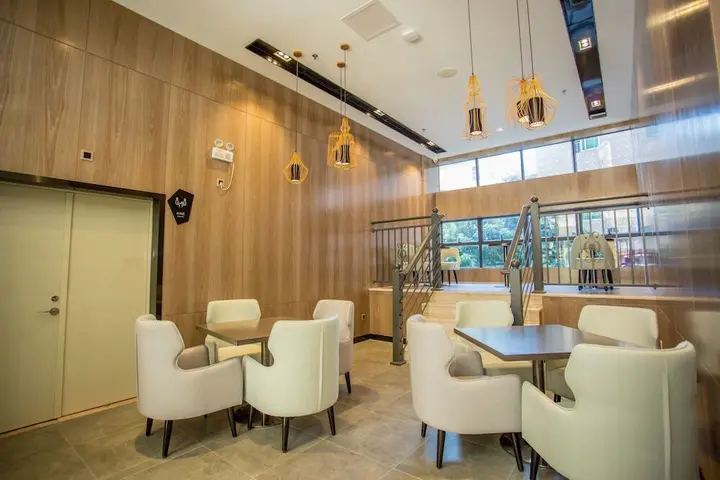 Хойчжоу: Yishang Hotel Huizhou Danshui High-speed Rail South Station