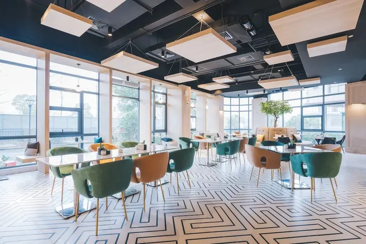 Хойчжоу: Yishang Hotel Huizhou Danshui High-speed Rail South Station