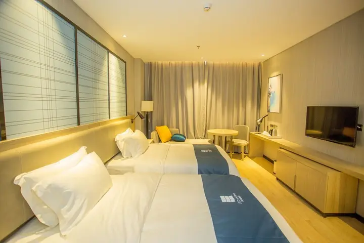 Хойчжоу: Yishang Hotel Huizhou Danshui High-speed Rail South Station