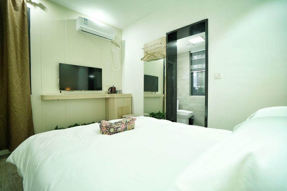 Дунъян: Hengdian Chayan Guest House