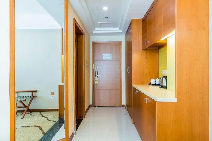 Дунгуань: Poly N Plus Hotel Baiyun Airport Branch