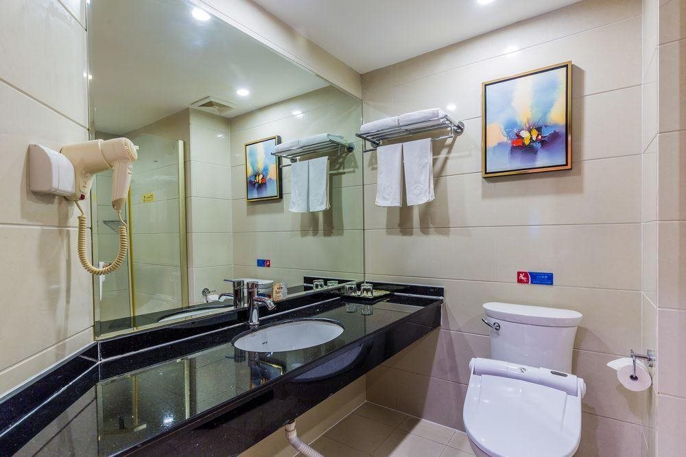 Дунгуань: Poly N Plus Hotel Baiyun Airport Branch