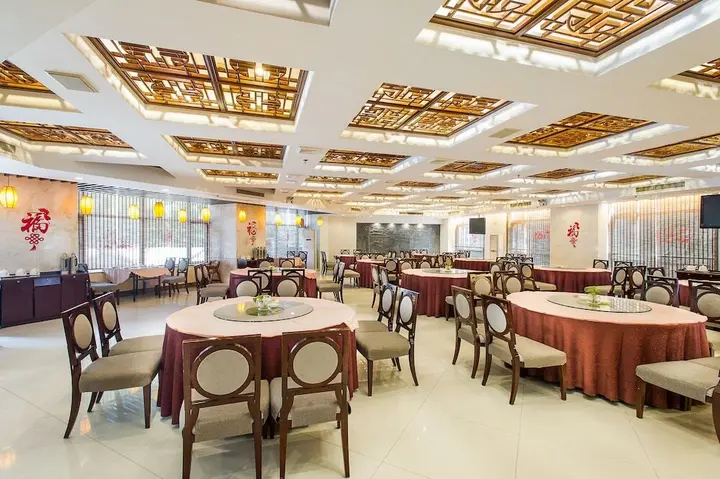 Хуаншань: Sinotrans Huangshan Jianguo Ho