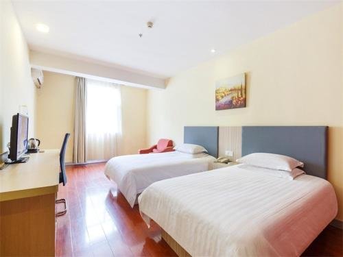 Ханчжоу: Hanting Hotel Hangzhou Hupao Branch