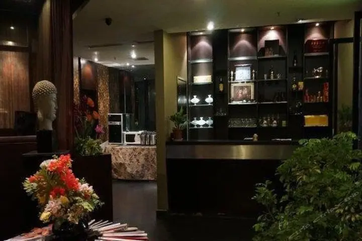 Наньчун: Tuanjie Business Hotel