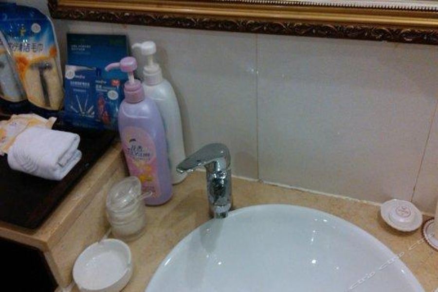 Наньчун: Tuanjie Business Hotel