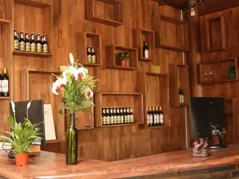 Шангри-Ла: Guzang Xiangbala Diannan Wufu Boutique Inn