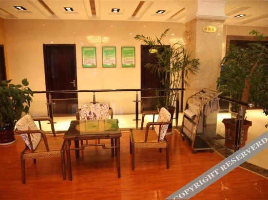Цзинин: Rui feng Hotel