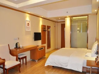 Шангри-Ла: 7 Days Inn Diqing Shangri-la Old Town Branch
