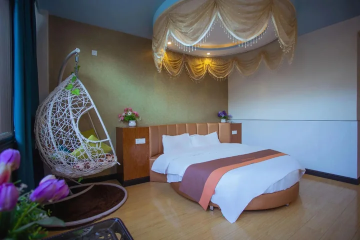 Хуаншань: Junyi Hotel (Huangshan Tunxi Old Street)