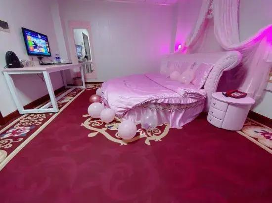 Джиангме: Xin Hu Hotel