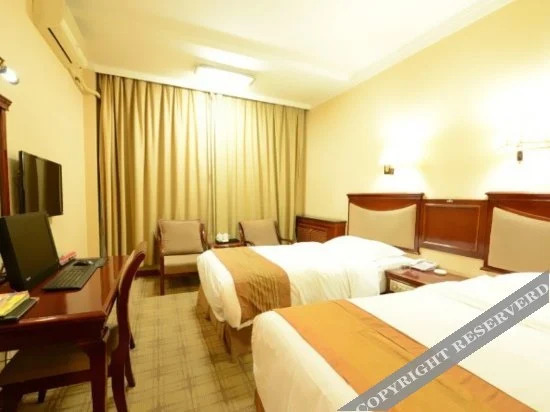 Юйлинь: Yulin Kaiyue Grand Hotel