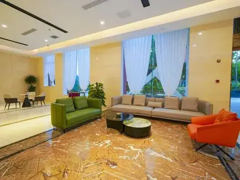 Цзинхун: Teng Yun Hotel