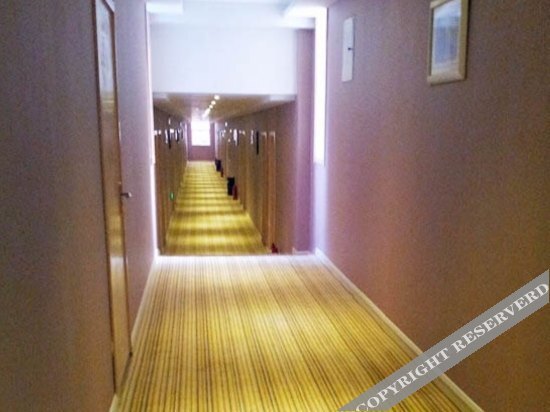 Лоян: Xinhuaxiang Express Hotel