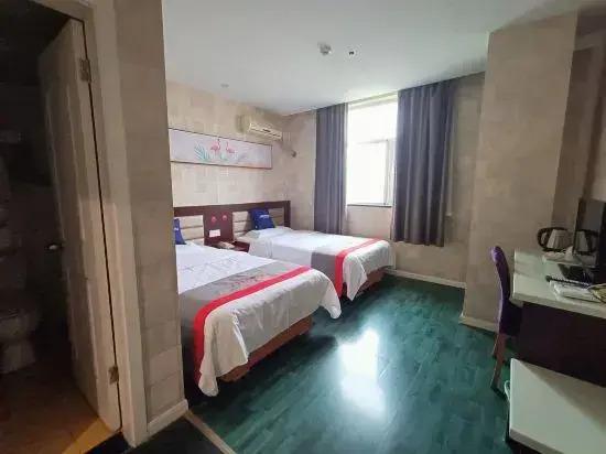 Аньцин: Yueyue Chain Hotel (Anqing No.2 People's Hospital)