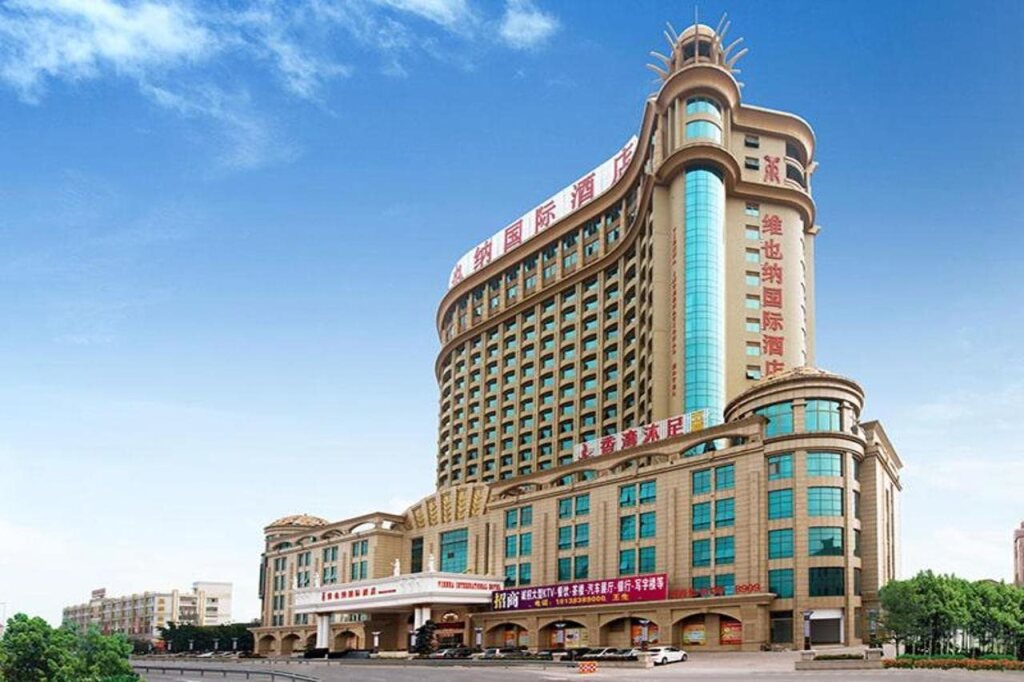 Фошань: Vienna International Hotel Foshan World of Flower