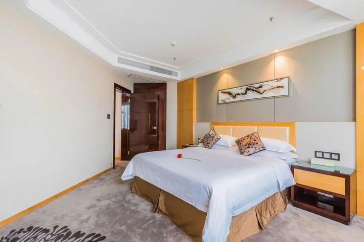 Фошань: Vienna International Hotel Foshan World of Flower