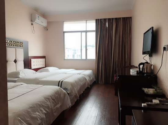 Гуйлинь: Tianzhiyi Business Hotel